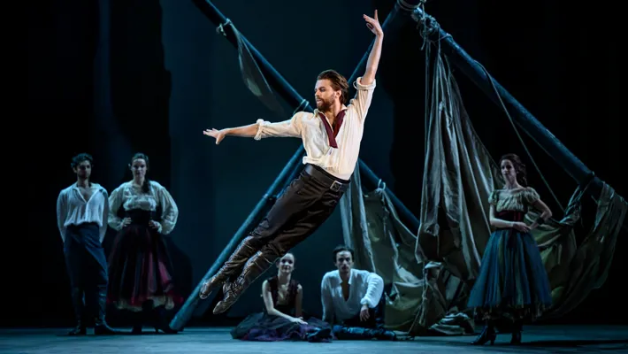 LE CORSAIRE 20231017 Sv5962webb.