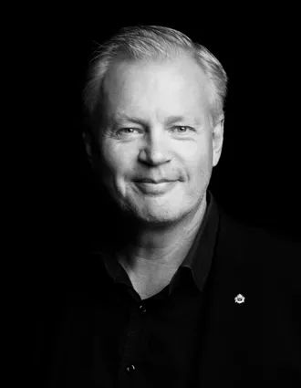 Mikael Carlsson.