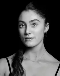 Alice Hidalgo.