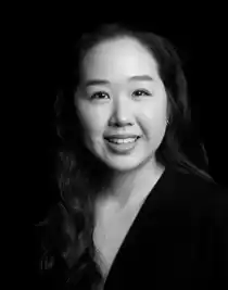 Ji Hyun Lee.